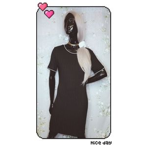 WOMENS Black Bodycon Dress BY H&M  [Free Gift W/Purchase 🤩]